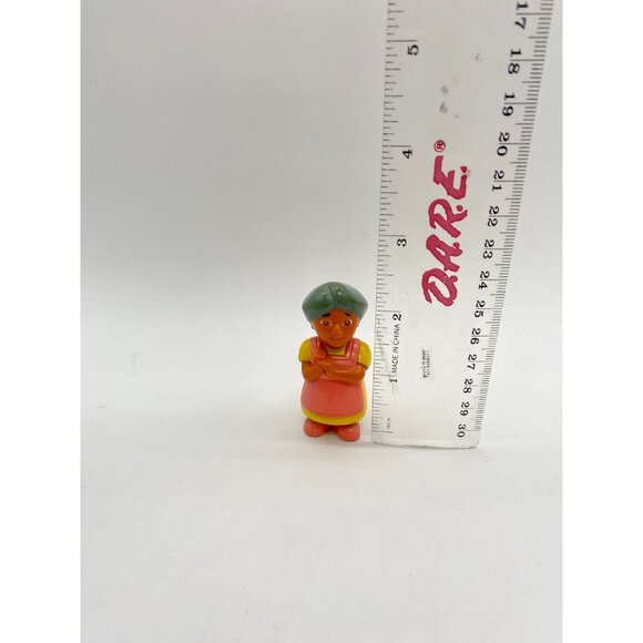 Nickelodeon Dora the Explorer Abuela Figurine - Picture 2 of 6